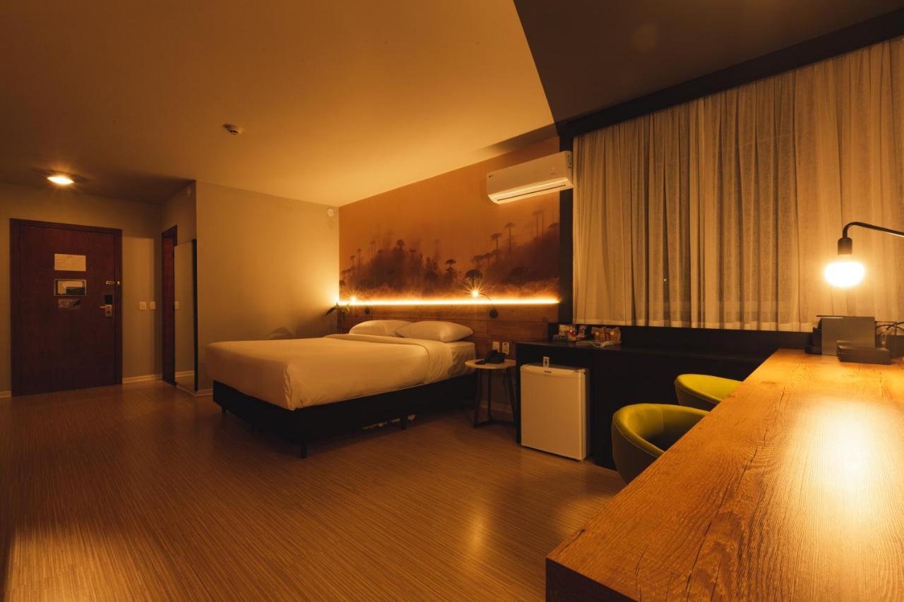 Hotel Cassino Tower Curitiba Aeroporto By Nacional Inn São José dos Pinhais Eksteriør billede