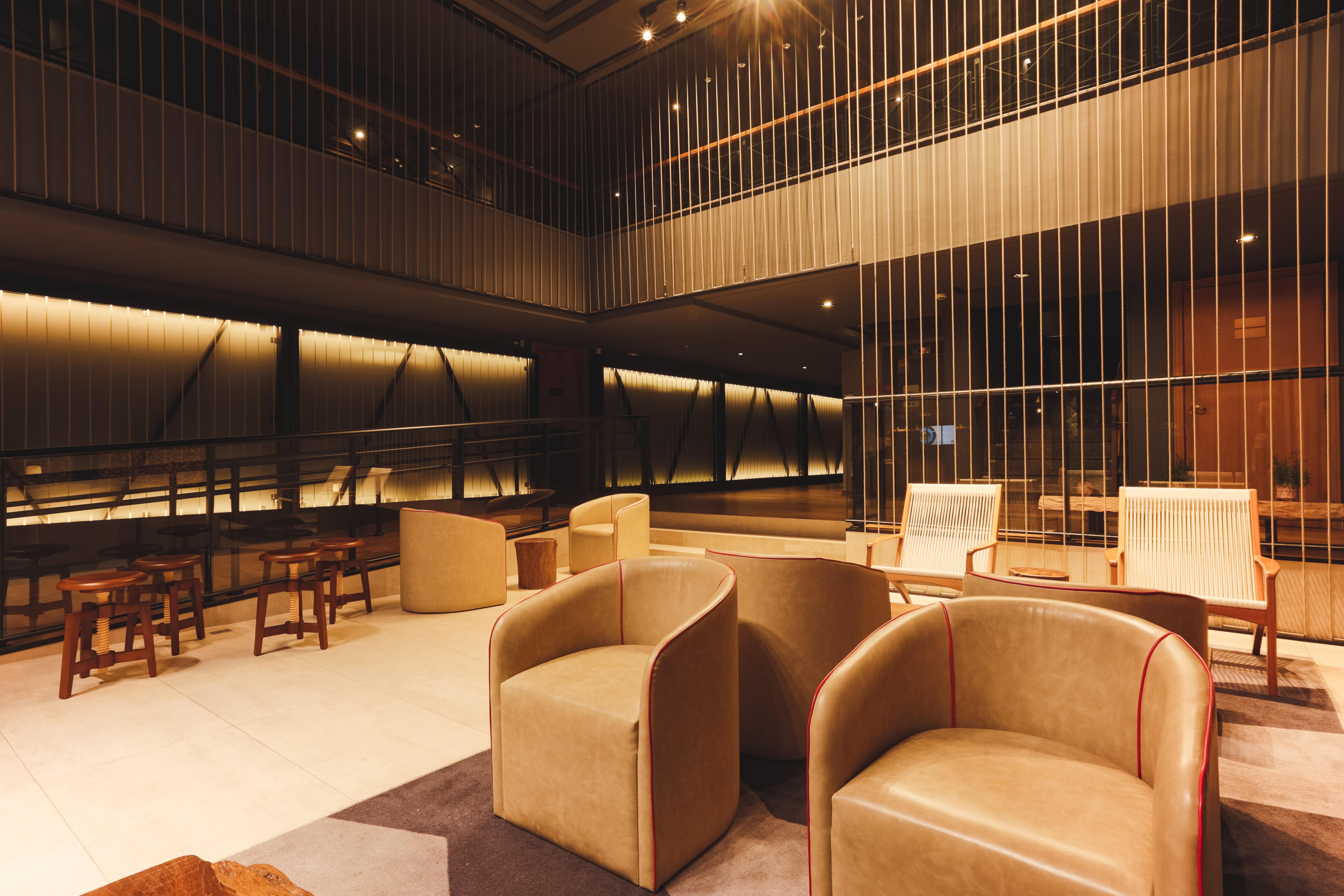 Hotel Cassino Tower Curitiba Aeroporto By Nacional Inn São José dos Pinhais Eksteriør billede