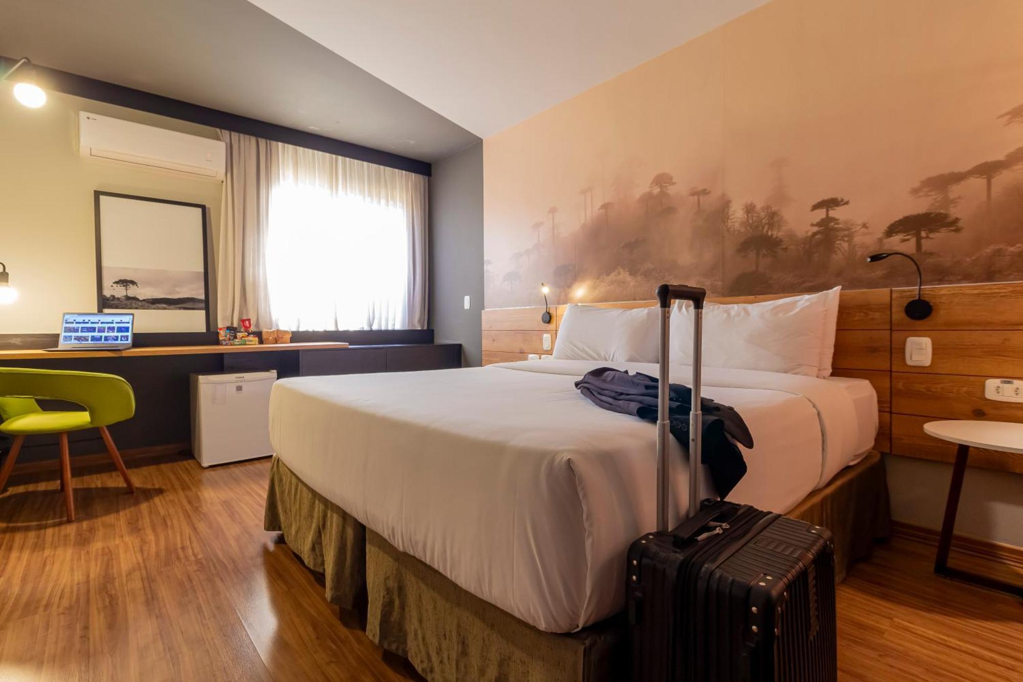 Hotel Cassino Tower Curitiba Aeroporto By Nacional Inn São José dos Pinhais Eksteriør billede