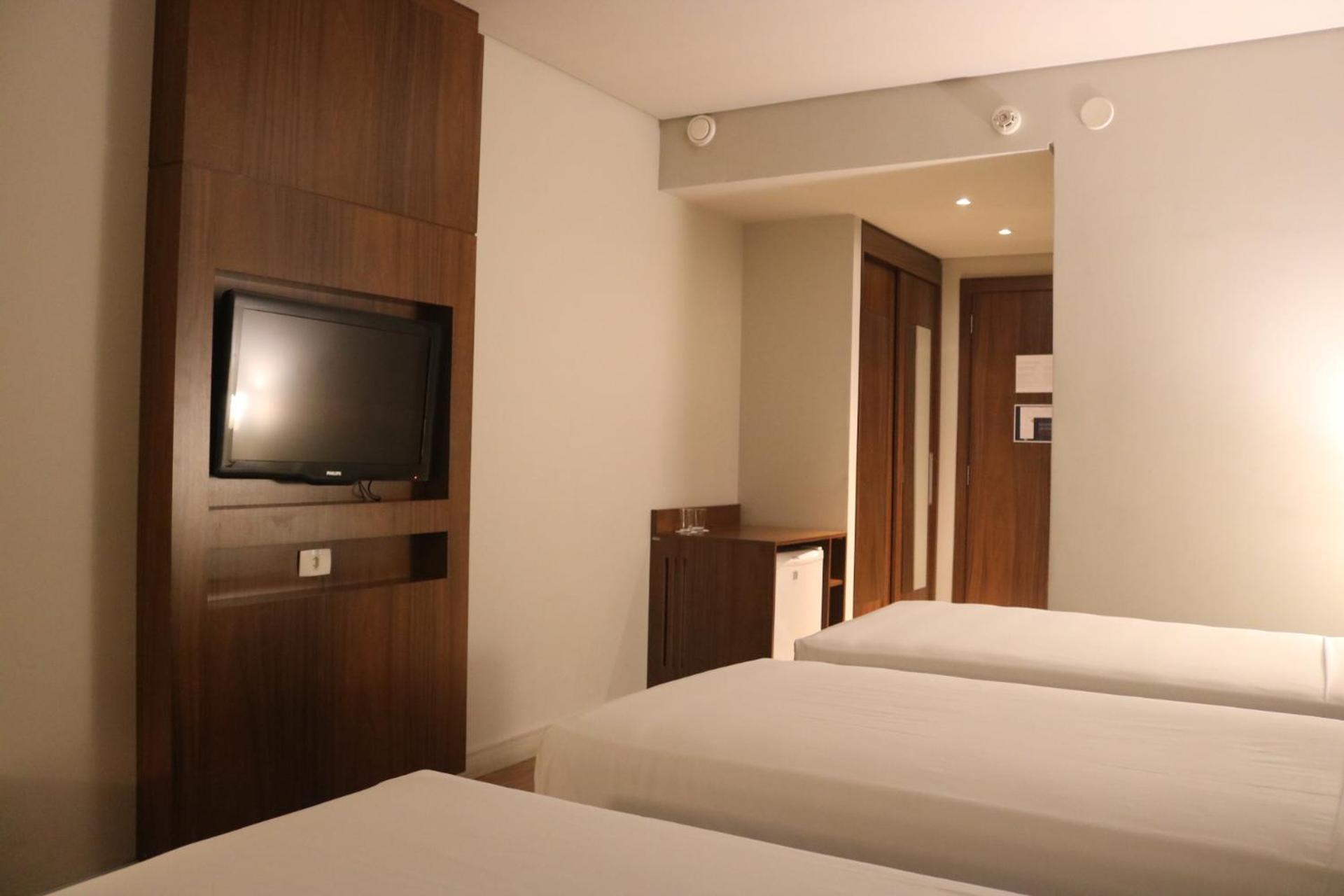 Hotel Cassino Tower Curitiba Aeroporto By Nacional Inn São José dos Pinhais Eksteriør billede