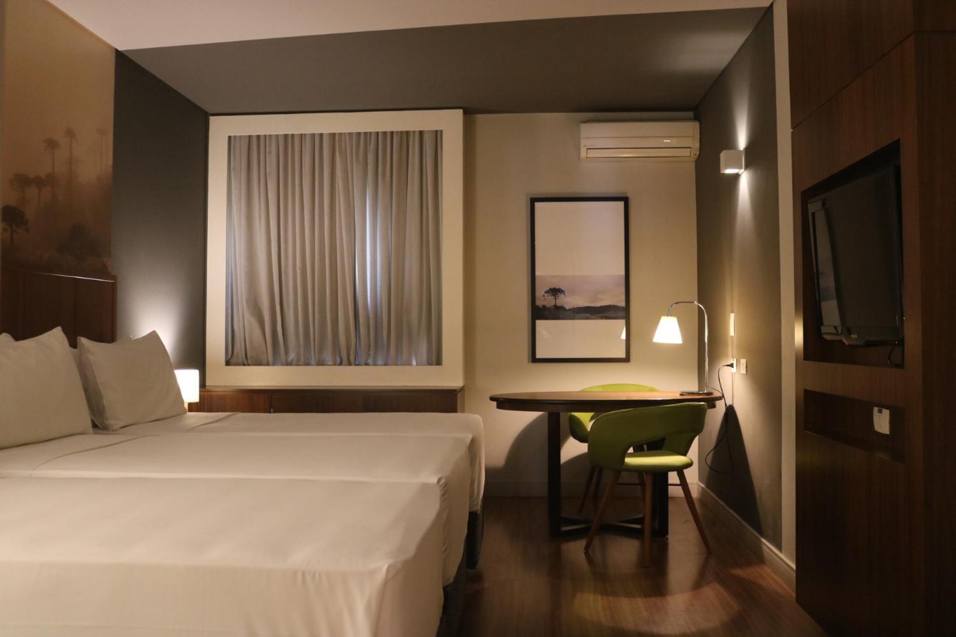 Hotel Cassino Tower Curitiba Aeroporto By Nacional Inn São José dos Pinhais Eksteriør billede